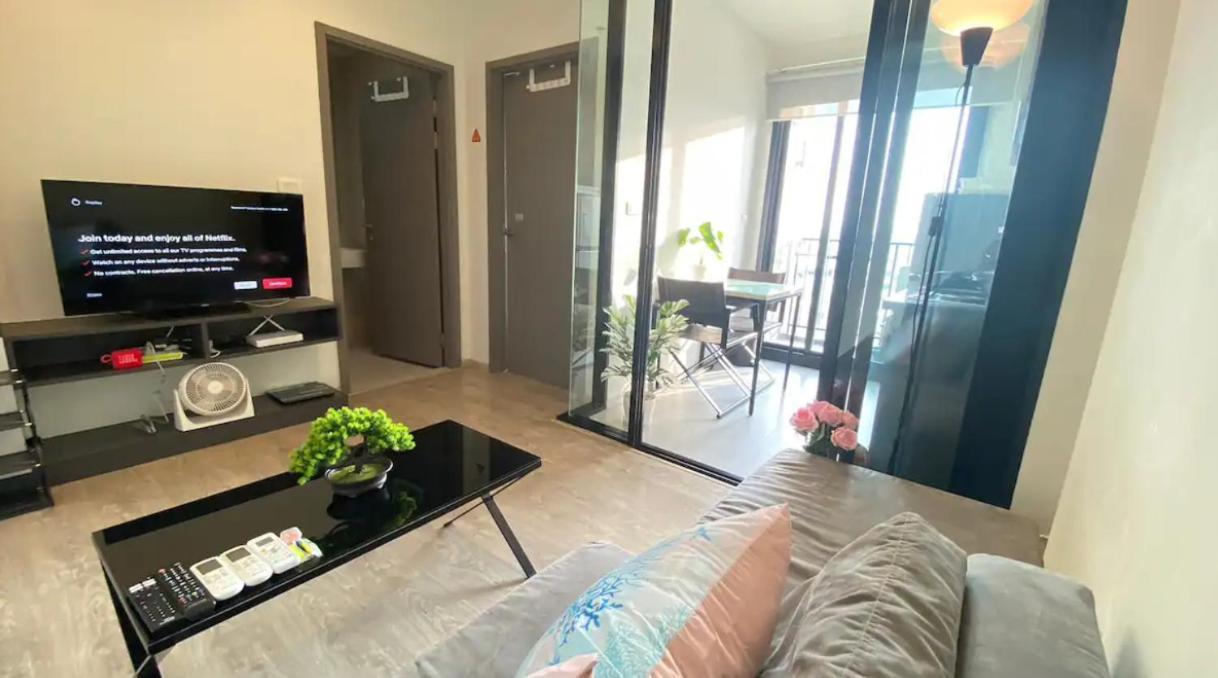 The Base Central Pattaya Quiet King-Bed With Infinity Pool & Free Netflix! المظهر الخارجي الصورة