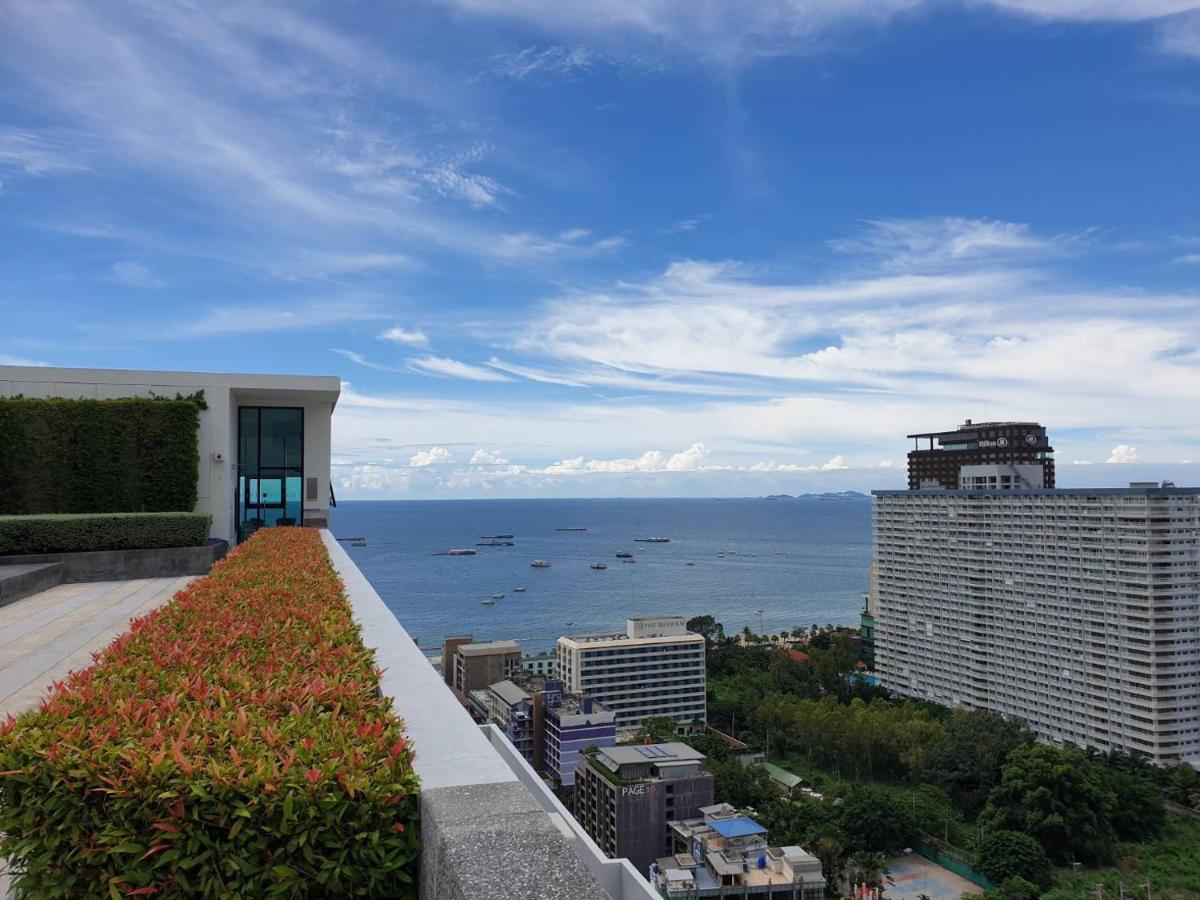 The Base Central Pattaya Quiet King-Bed With Infinity Pool & Free Netflix! المظهر الخارجي الصورة