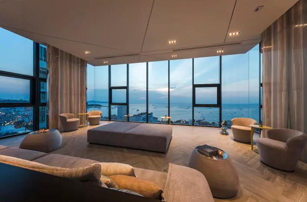 The Base Central Pattaya Quiet King-Bed With Infinity Pool & Free Netflix! المظهر الخارجي الصورة